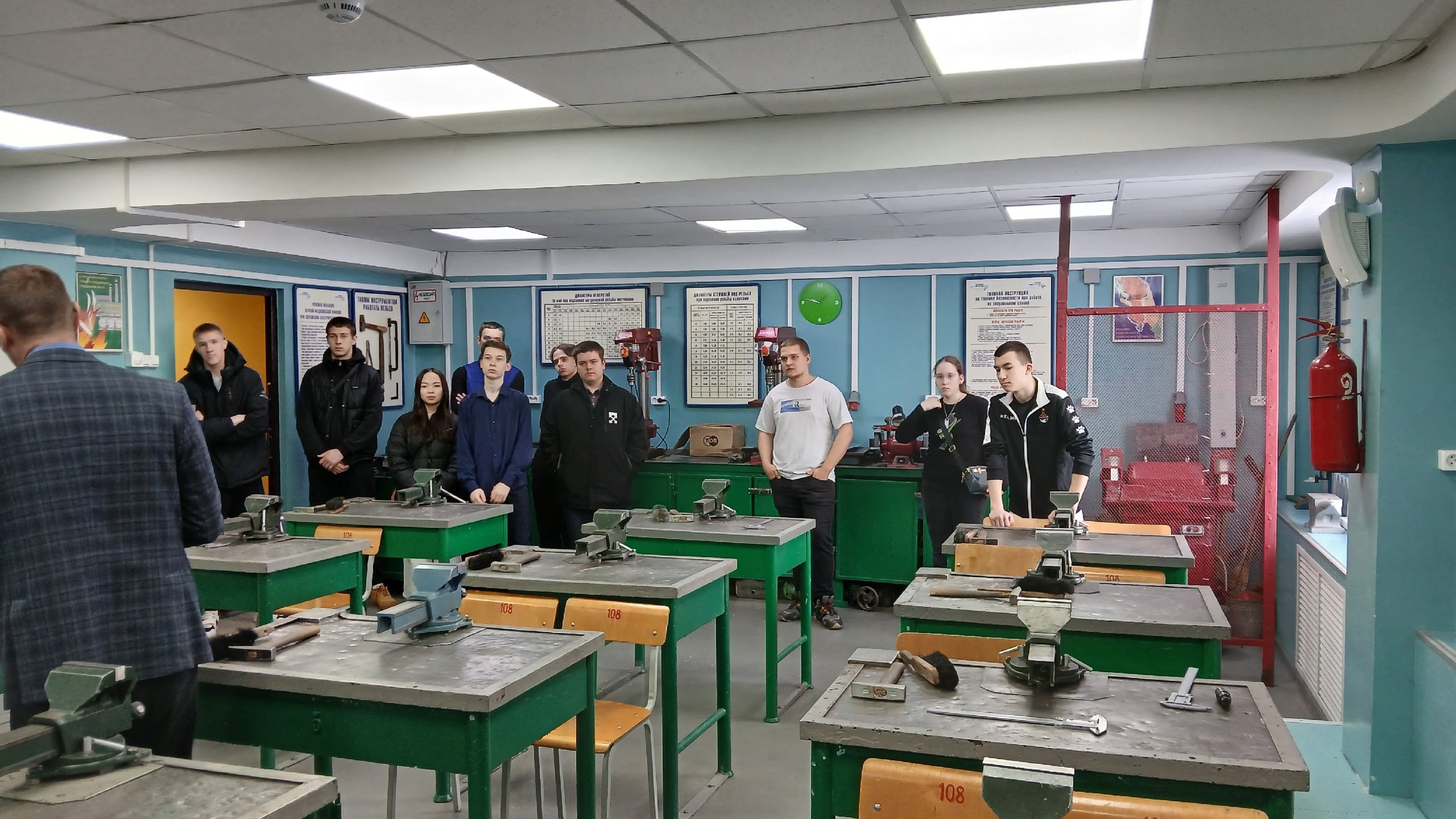 Экскурсия в Камчатский морской энергетический техникум.